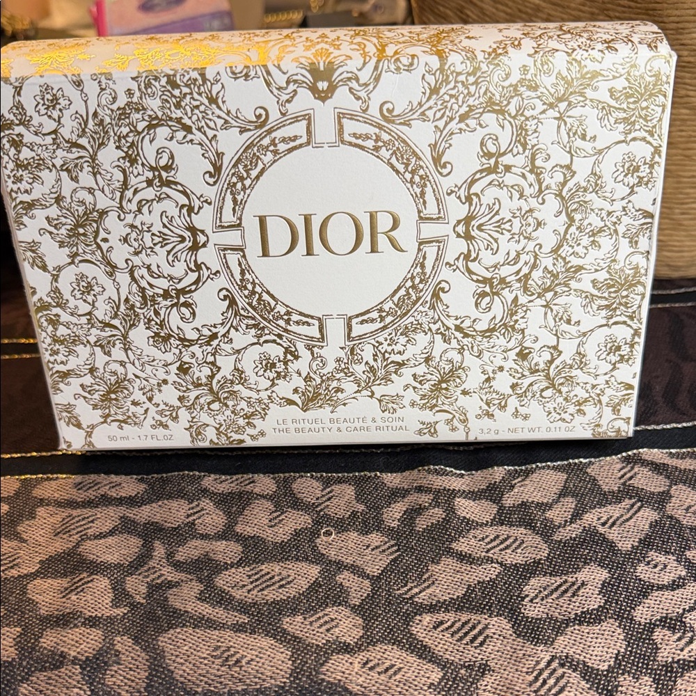 Dior Cream Velvet Cosmetic Pouch with Gold CD Emblem - Picture 2 of 4